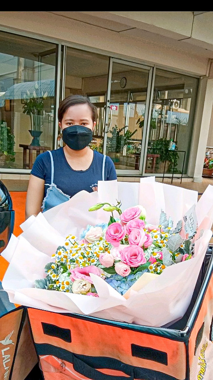 Verbe's Flora Bouquet