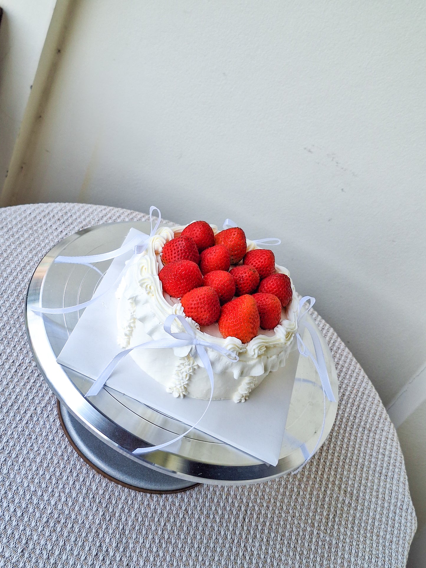 Verbe Signature Cake