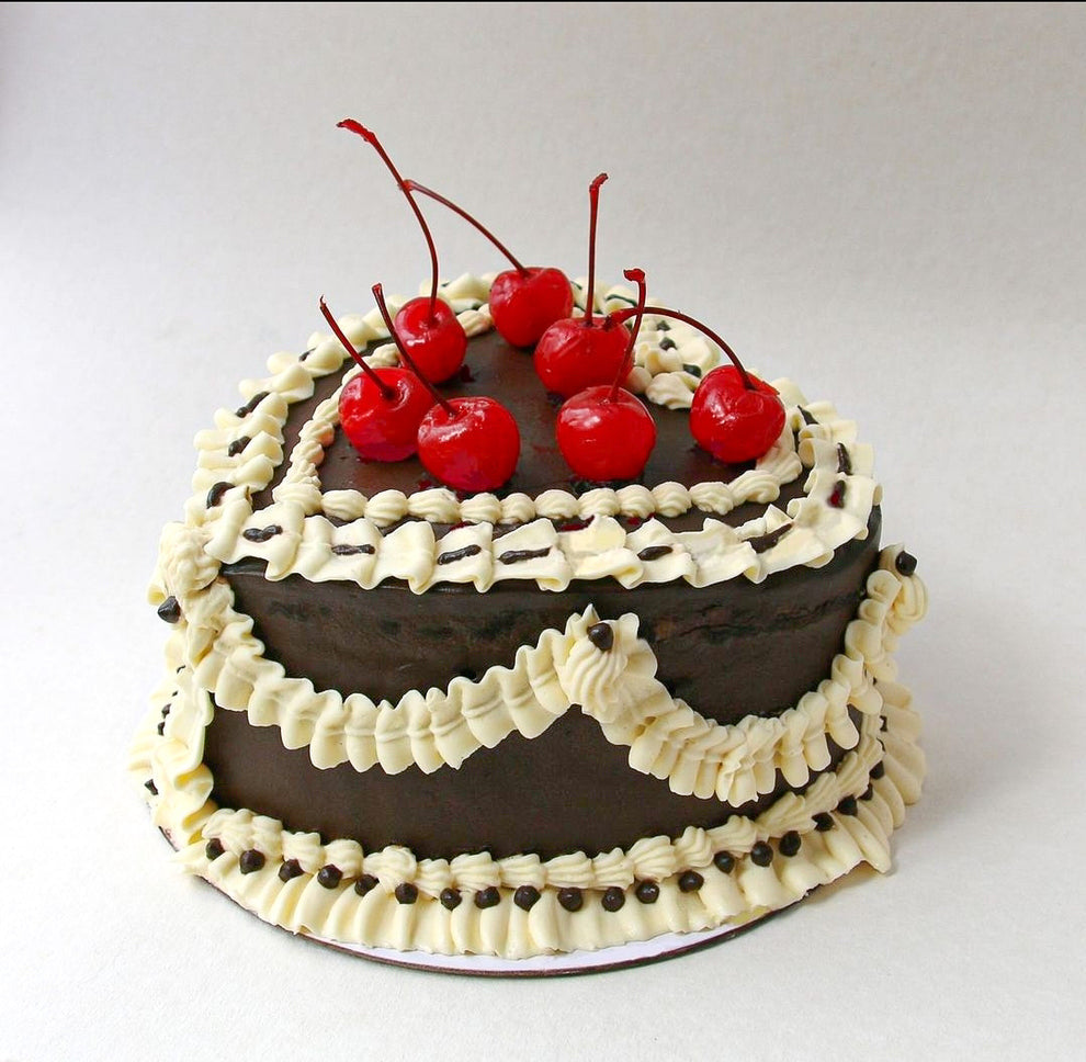 Verbe Signature Cake